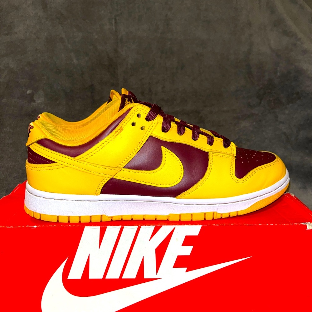 Nike Dunk Low